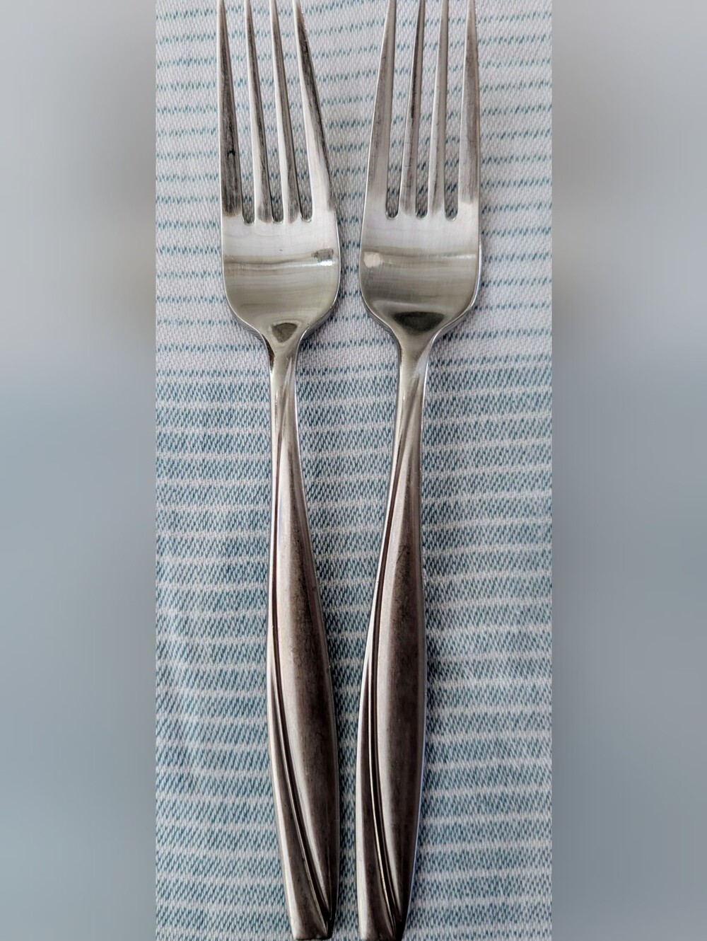 Oneida Camlynn 2 Dinner Forks